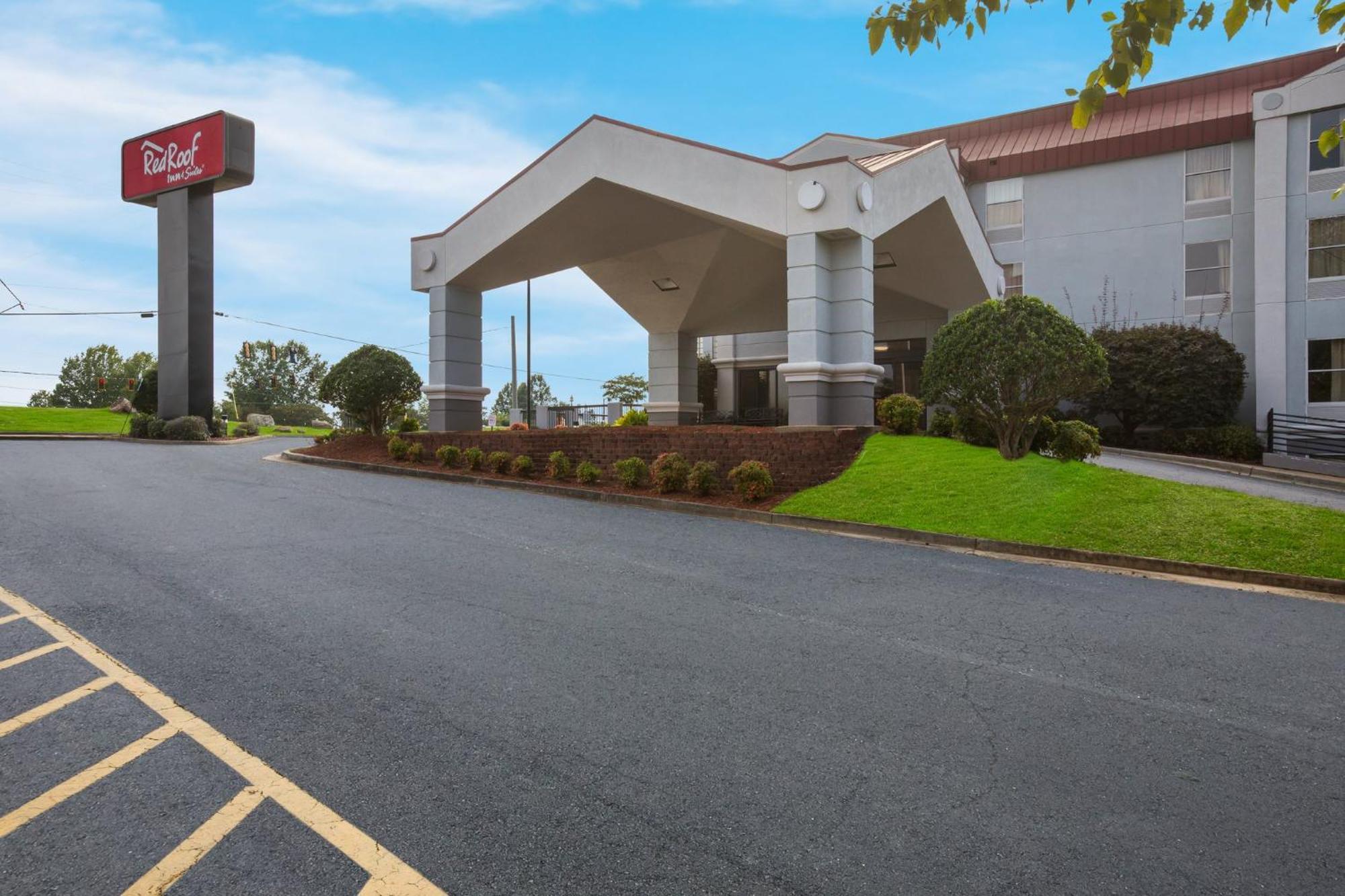 Red Roof Inn & Suites Newnan Exterior foto