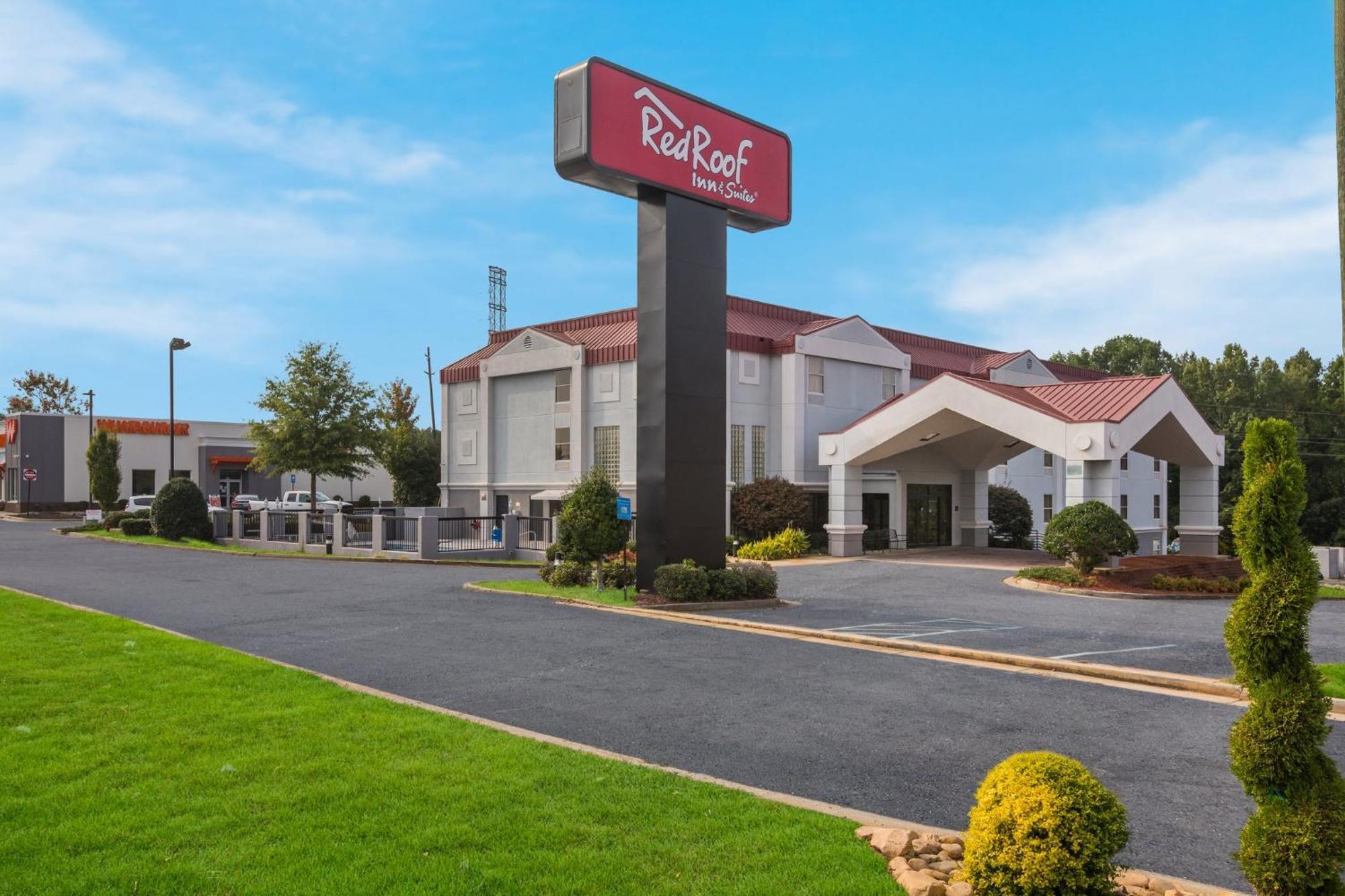 Red Roof Inn & Suites Newnan Exterior foto