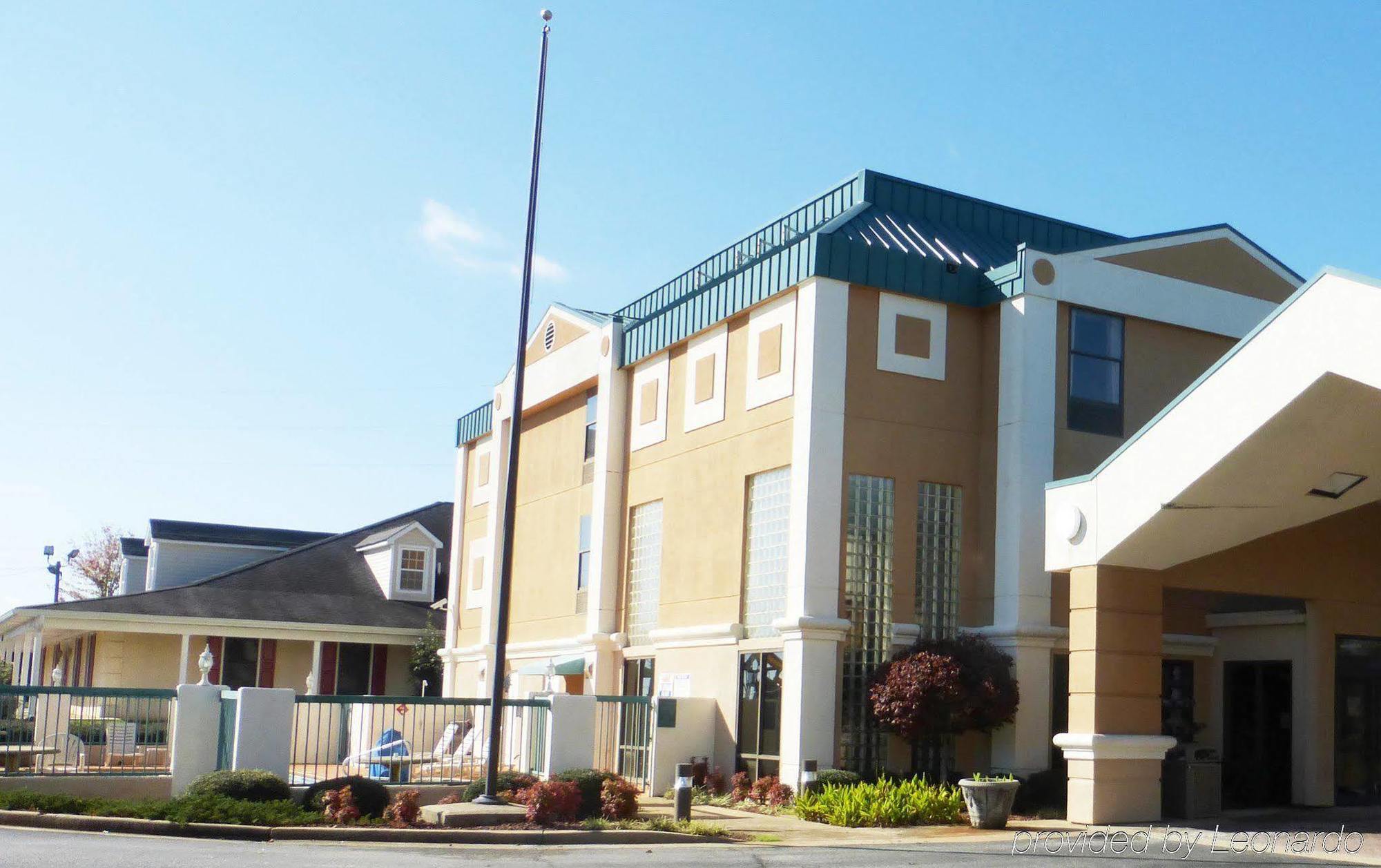 Red Roof Inn & Suites Newnan Exterior foto